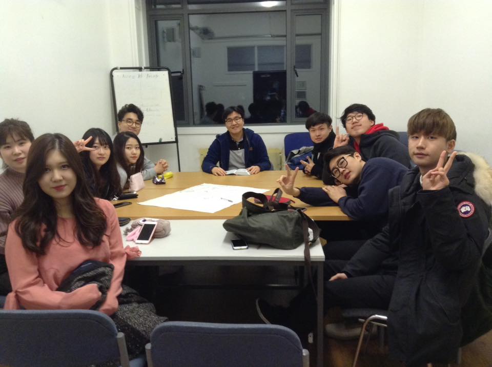 27658047_438181386599108_7403313296944044975_n