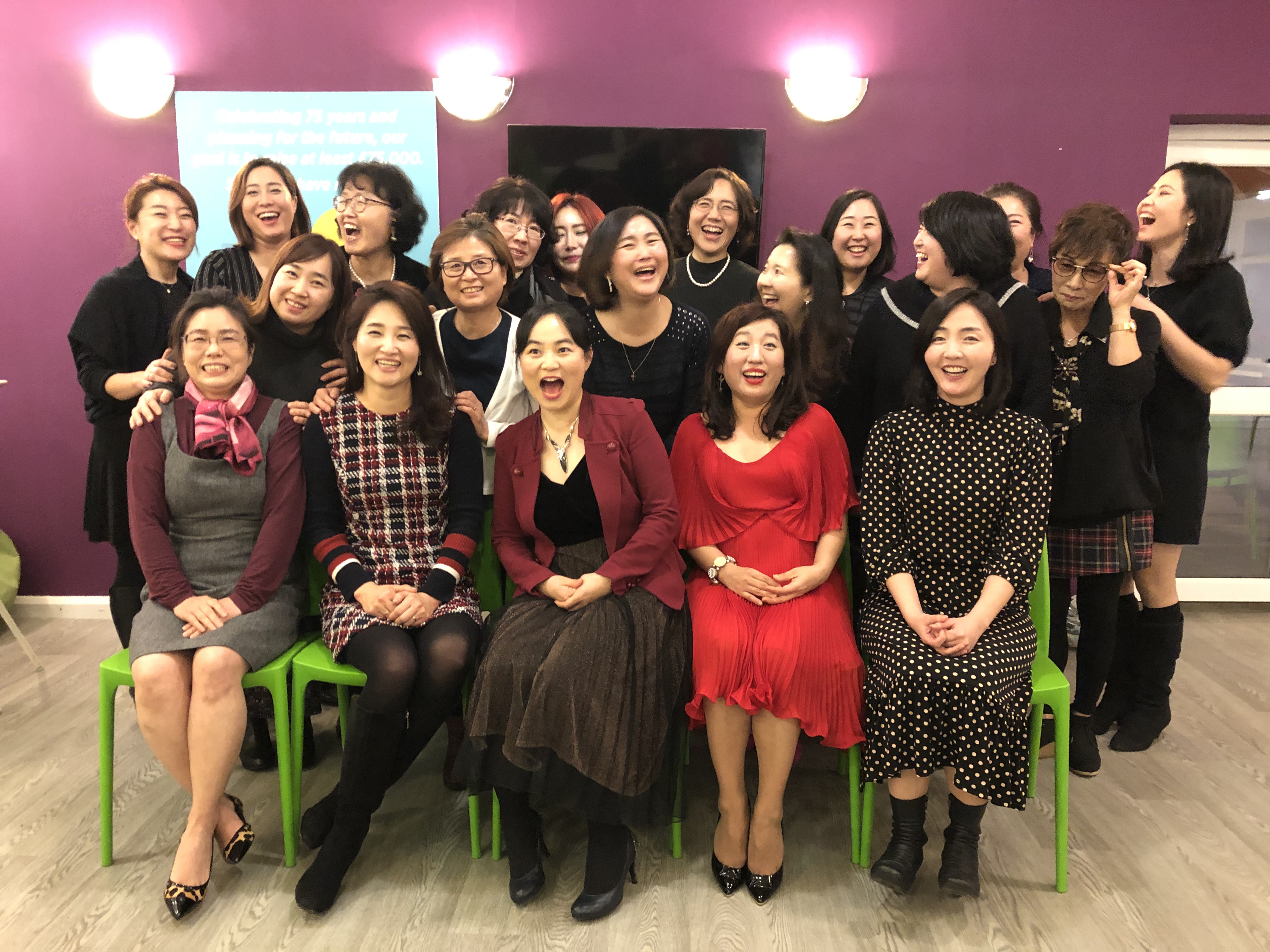 051BDFB6-0C7F-4B09-81FE-2295747A37AD